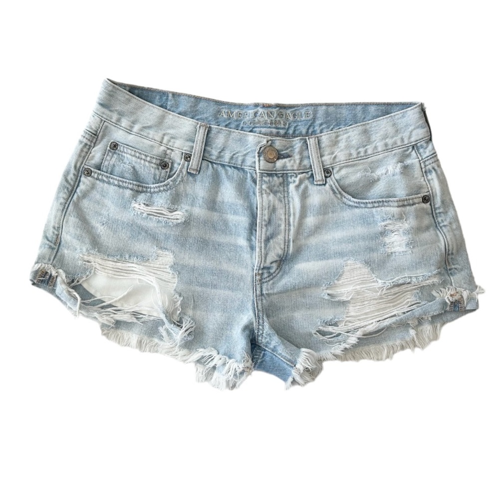 American Eagle Tom Girl Shortie Lightwash Shorts